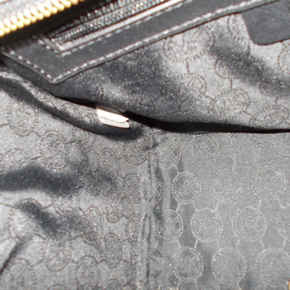 Michael Kors Ciara Blue New Shoulder Handbag - Picture 9 of 15